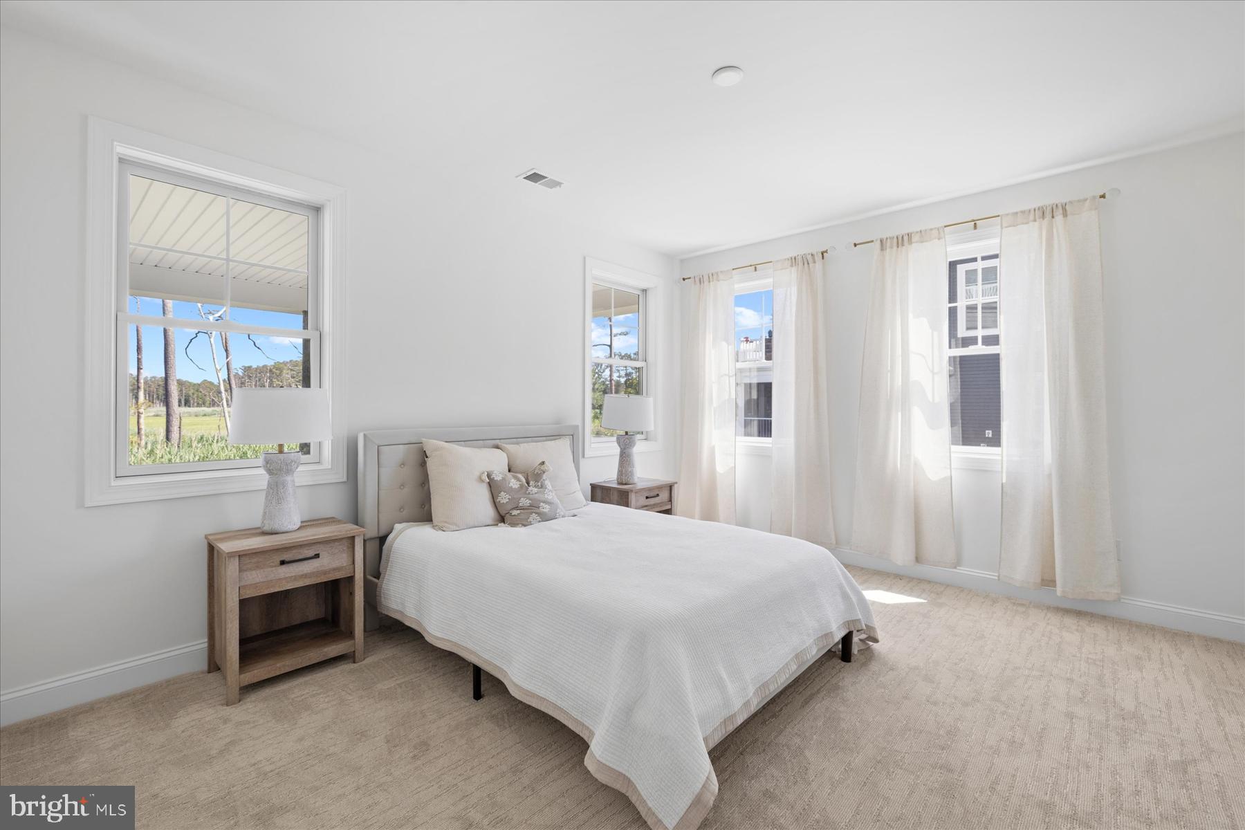 MARSH ISLAND IN LEWES - Residential