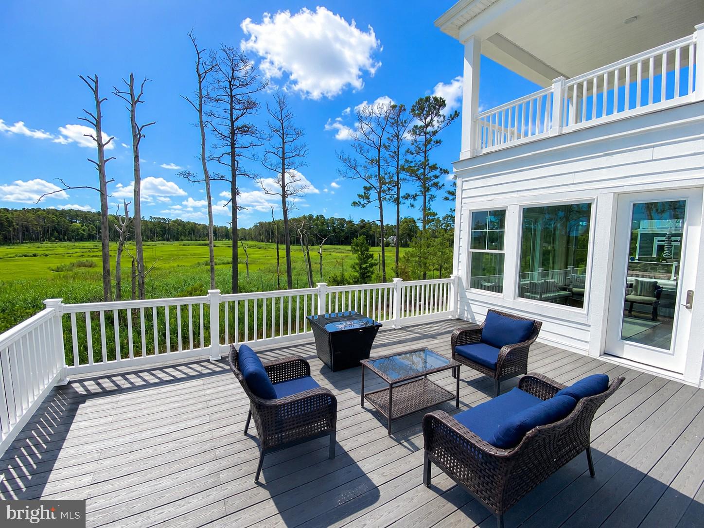 MARSH ISLAND IN LEWES - Residential