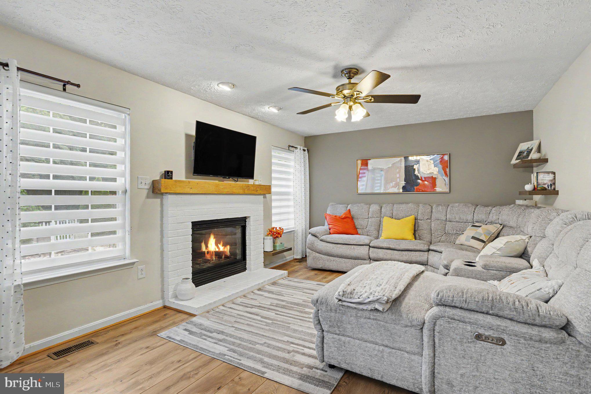 WOODLAND RUN - Residential