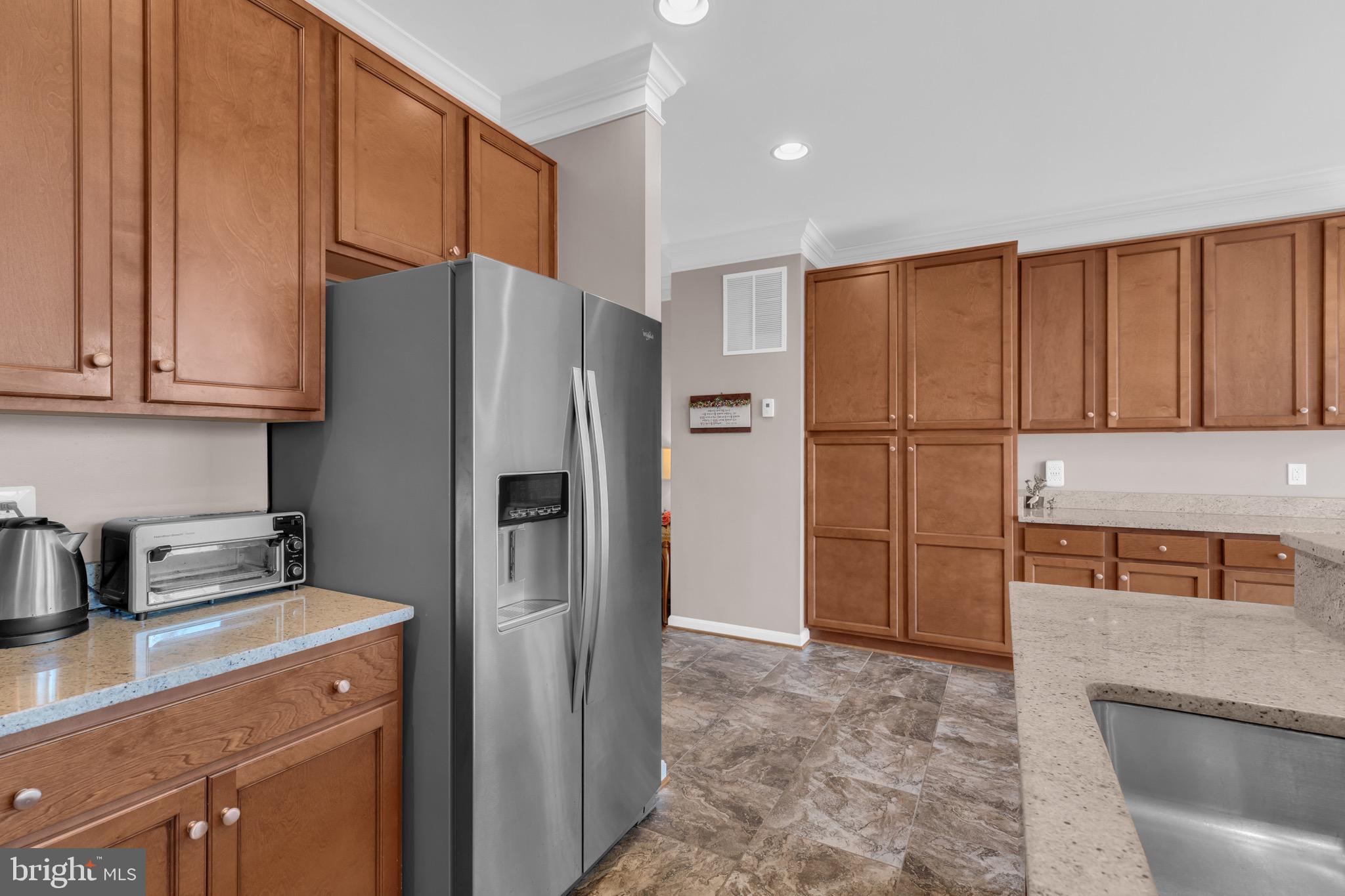 PEMBROOKE/VICTORY LAKES - Residential