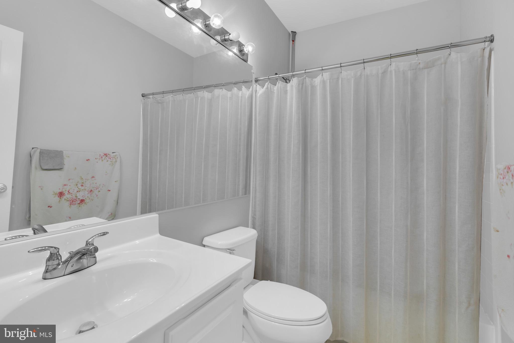 PEMBROOKE/VICTORY LAKES - Residential
