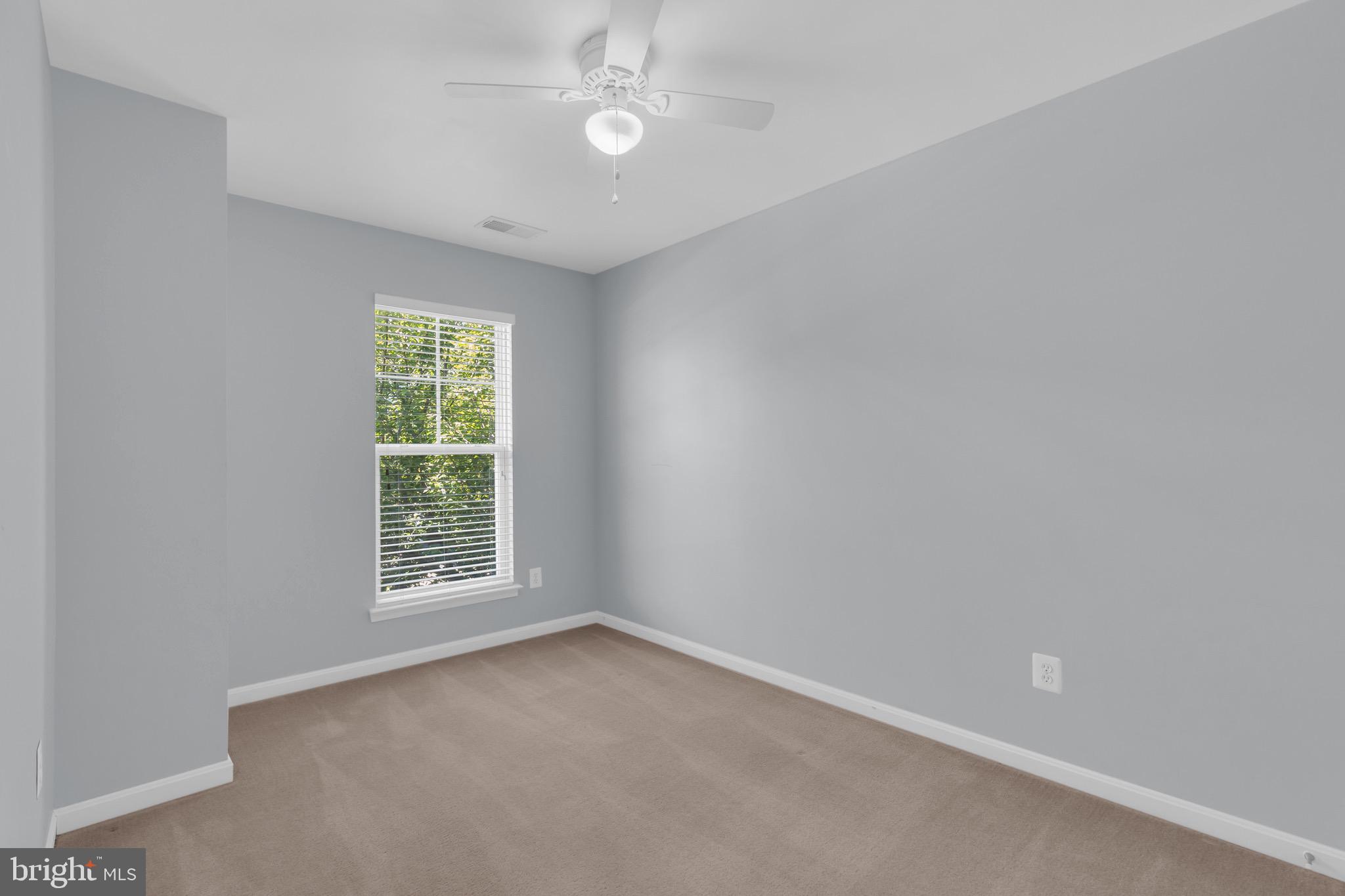 PEMBROOKE/VICTORY LAKES - Residential