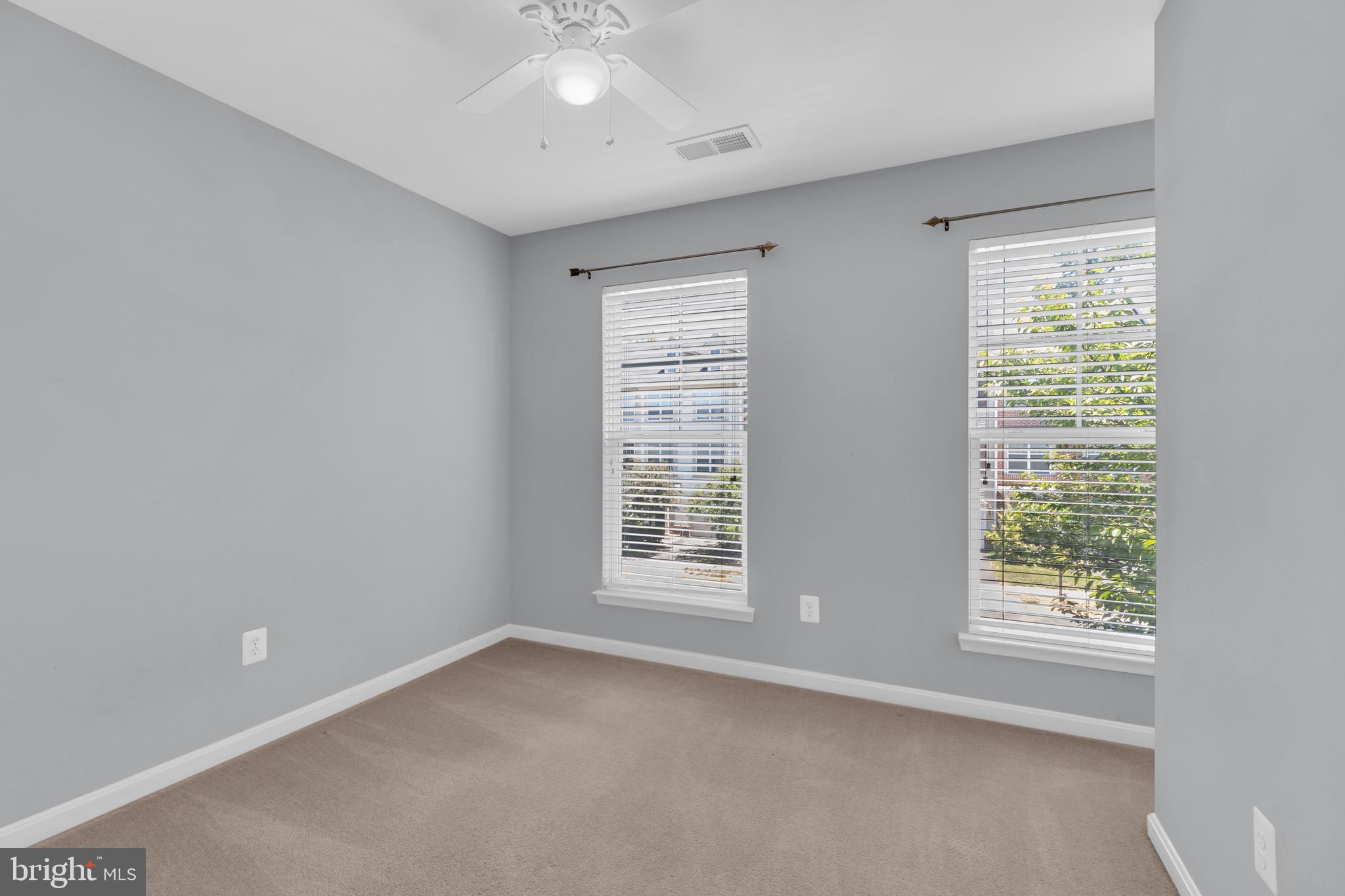 PEMBROOKE/VICTORY LAKES - Residential