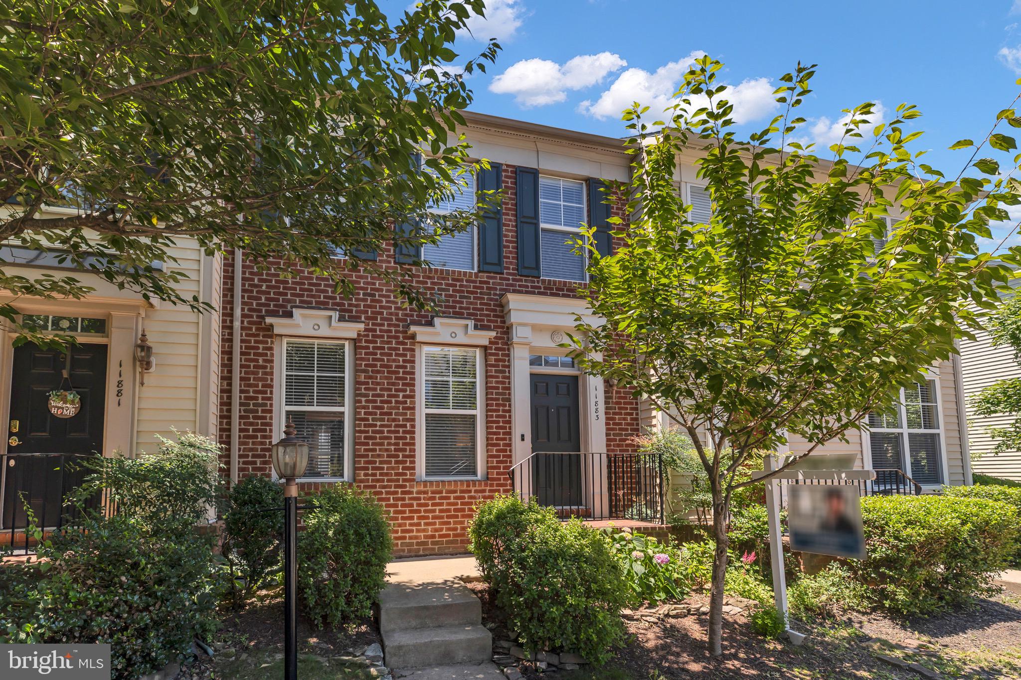 PEMBROOKE/VICTORY LAKES - Residential