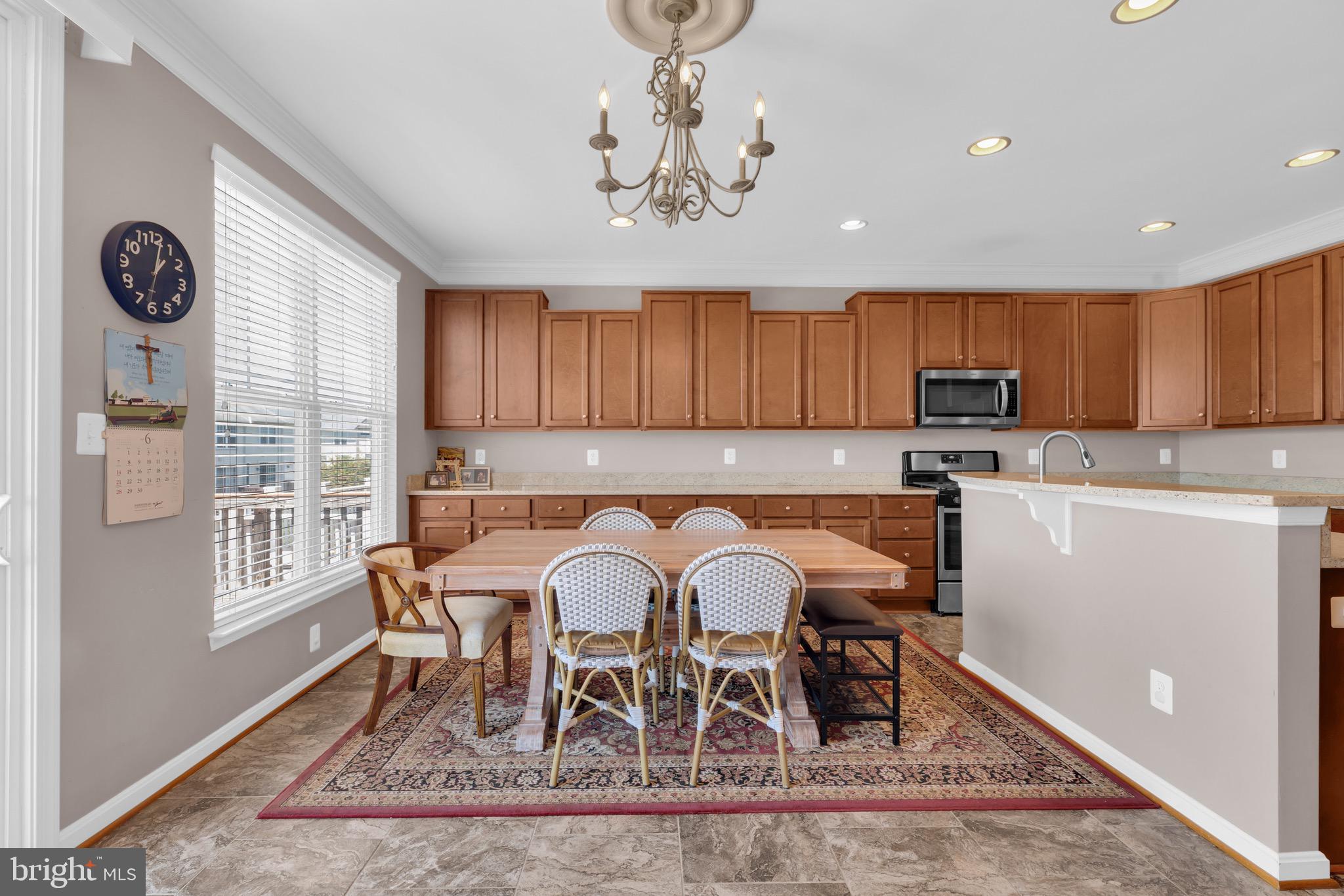 PEMBROOKE/VICTORY LAKES - Residential