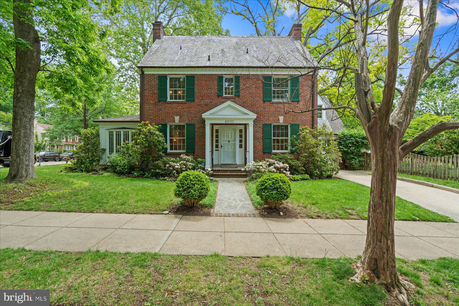 AMERICAN UNIVERSITY PARK - Residential