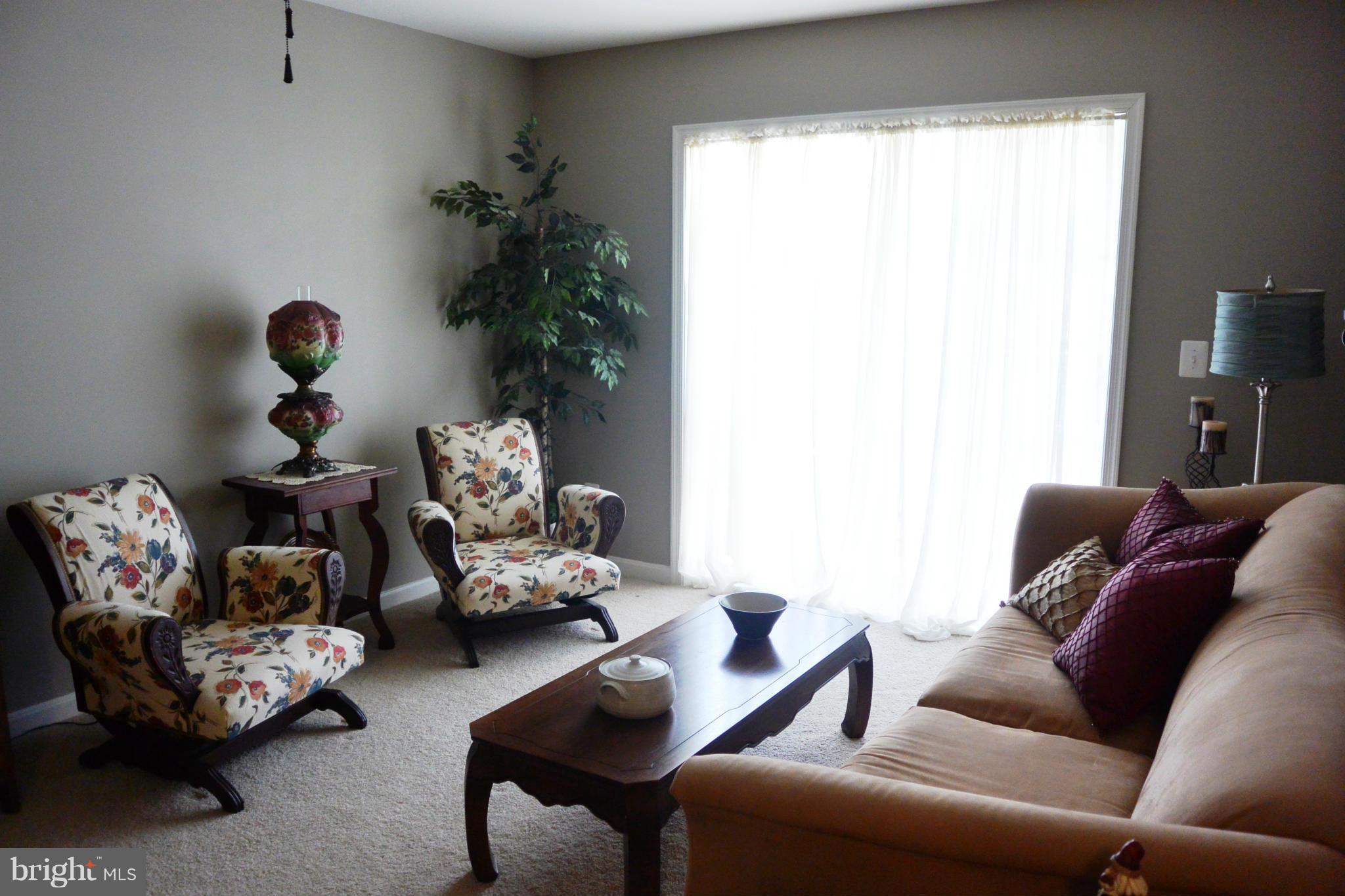 THE RESIDENCES AT MARKET CENTER - Residential
