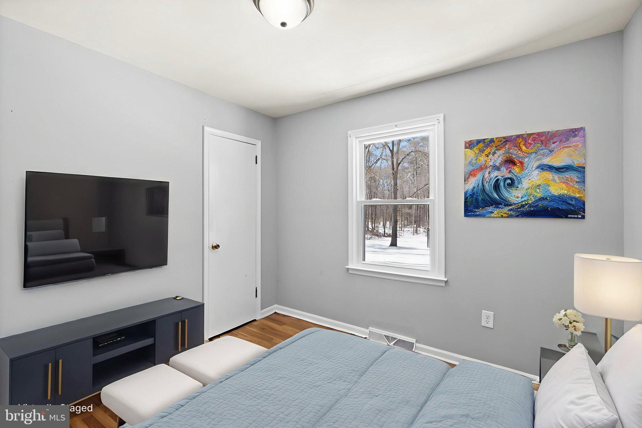 WALNUT WOODS - Residential