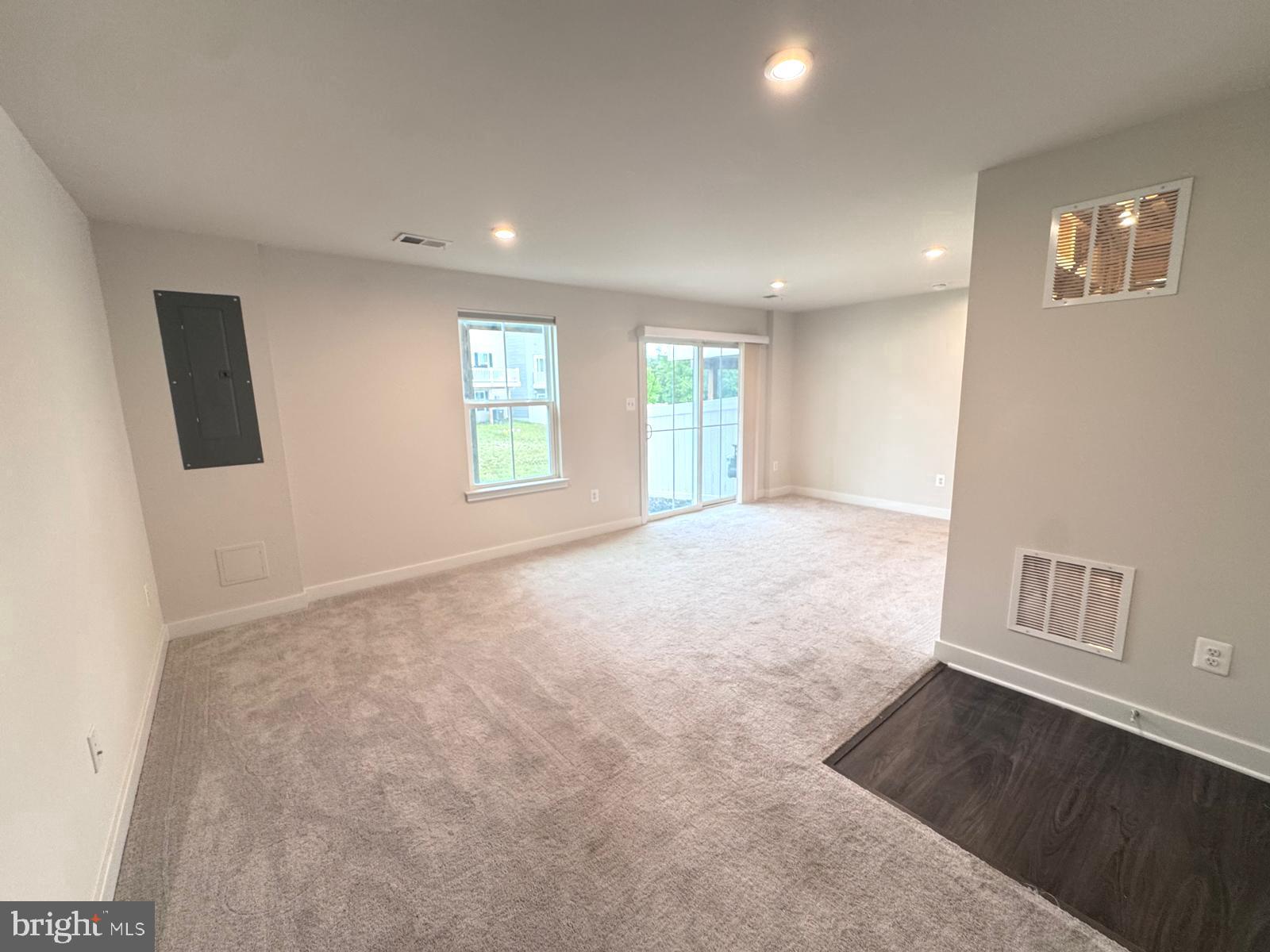 LAKE FREDERICK - Residential