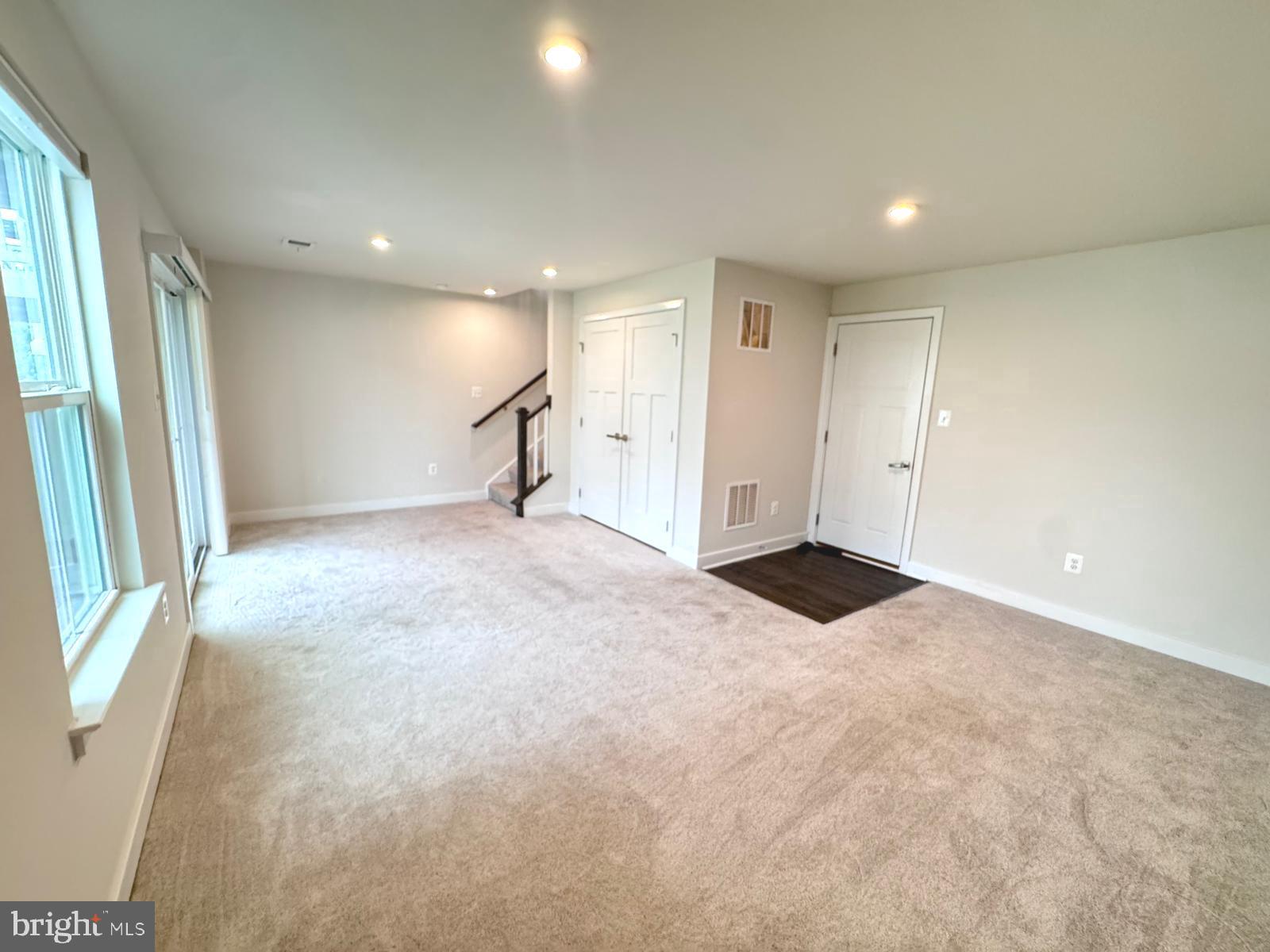 LAKE FREDERICK - Residential