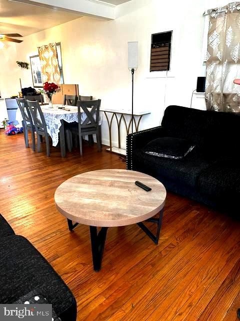 8TH WARD - Residential