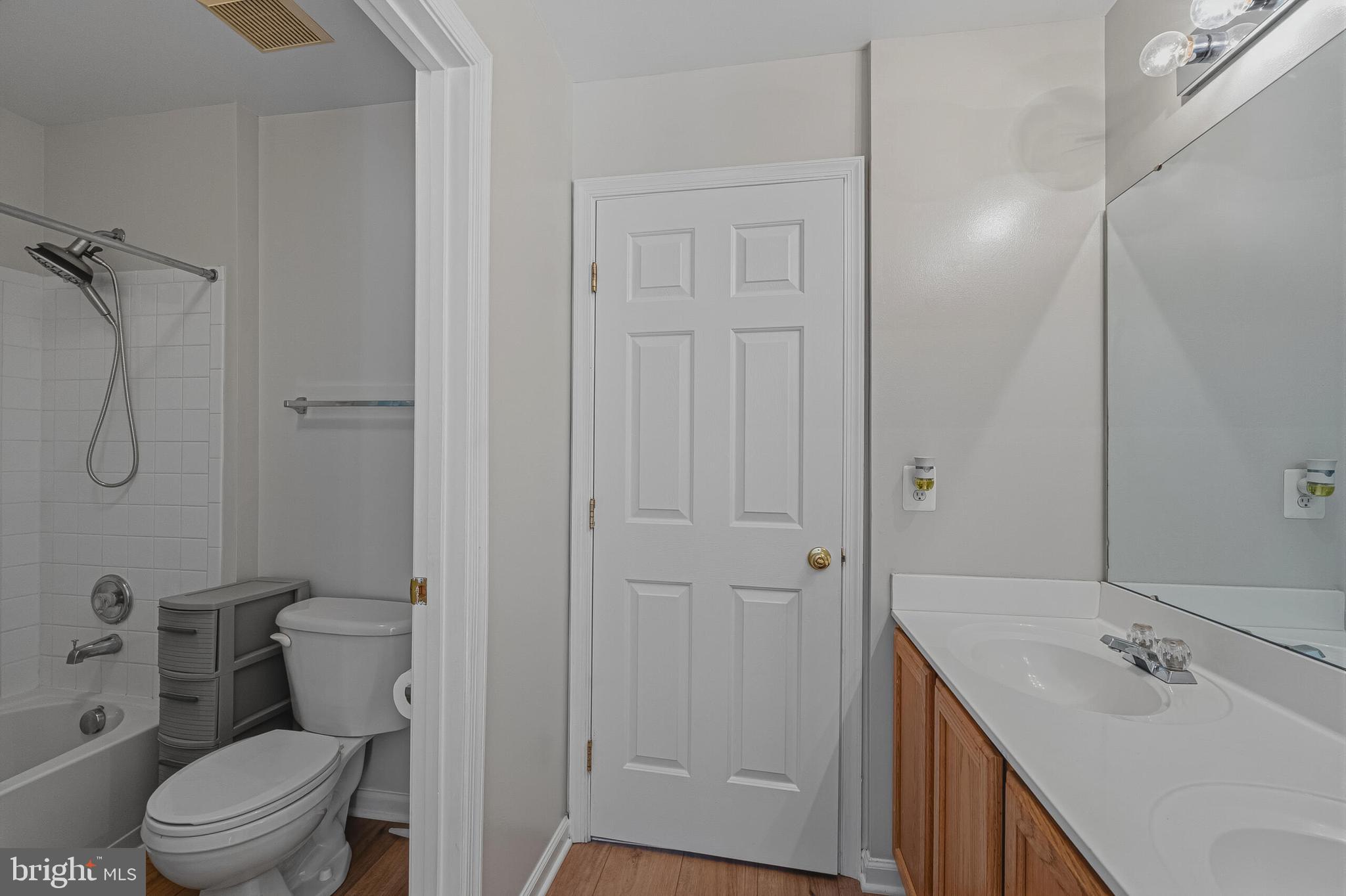 ASHLAND - Residential
