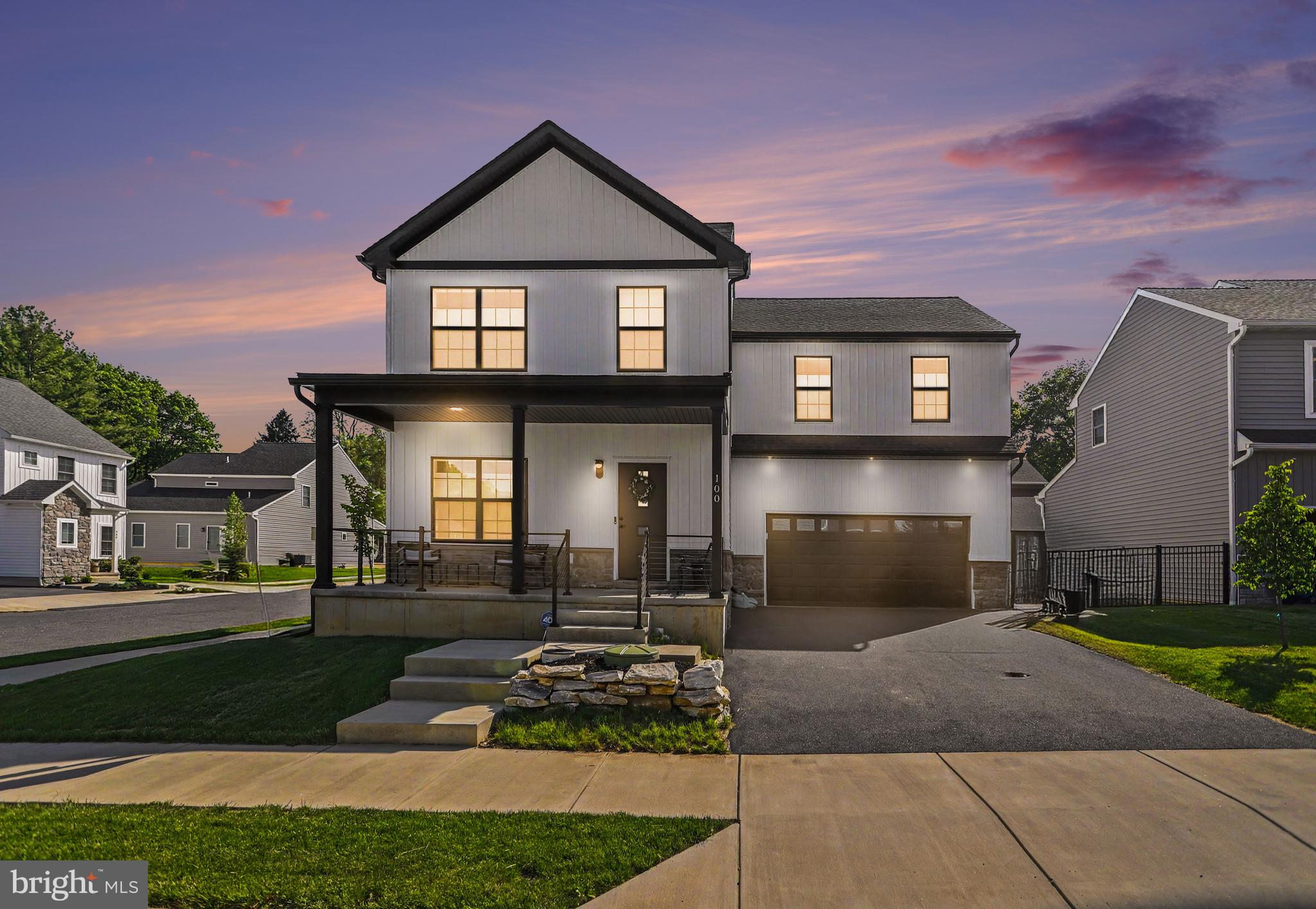 SUTTER'S MEADOW - Residential