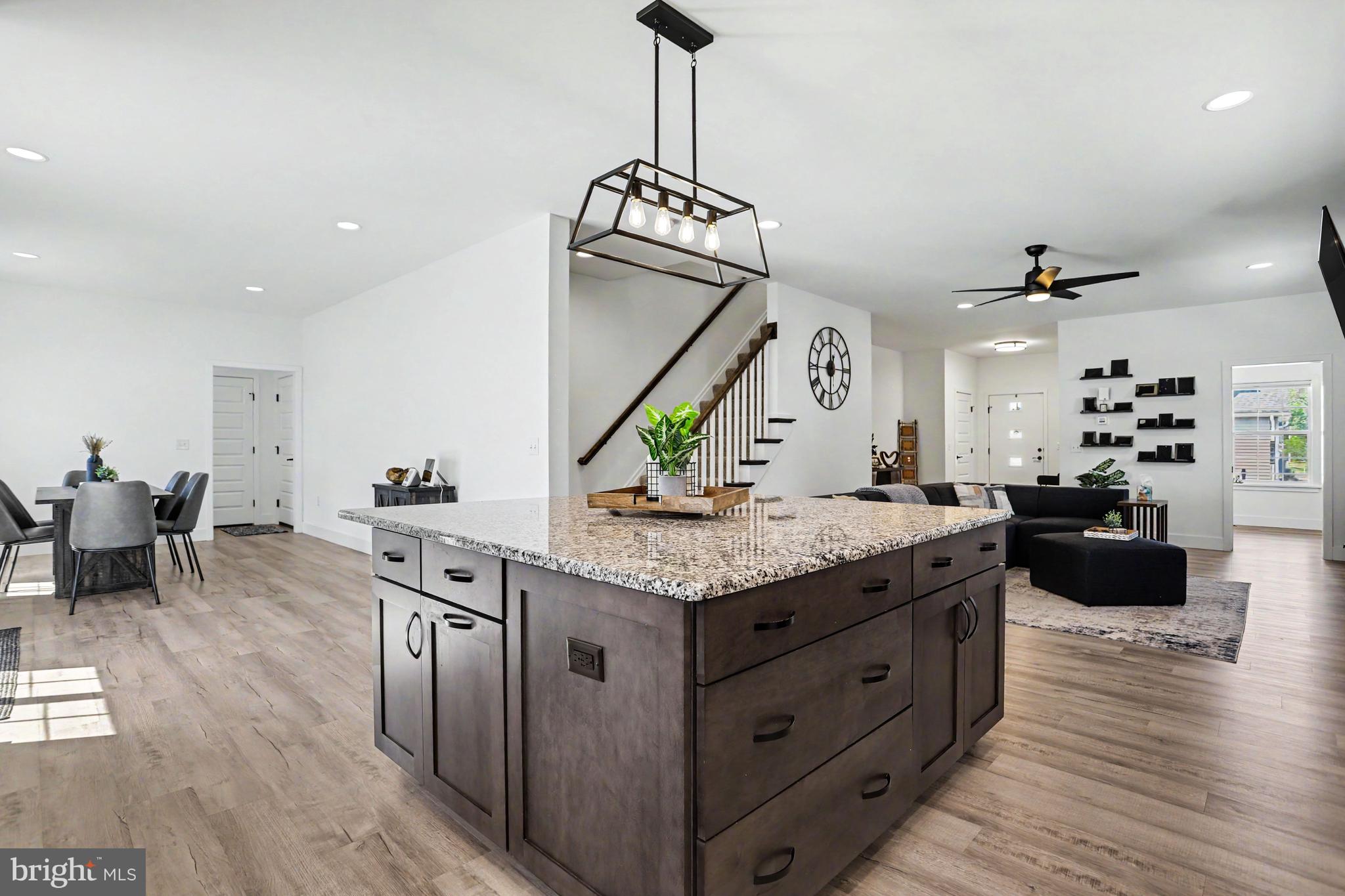 SUTTER'S MEADOW - Residential