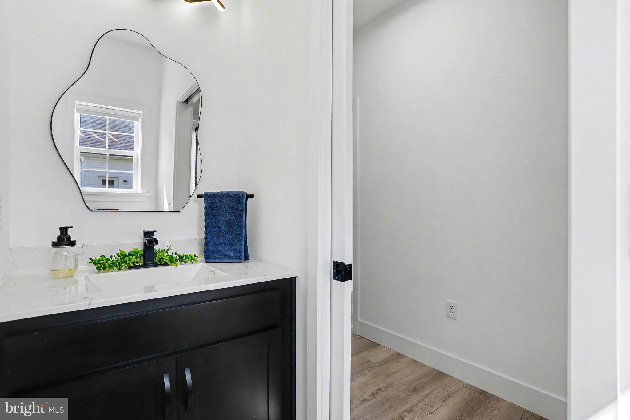 SUTTER'S MEADOW - Residential