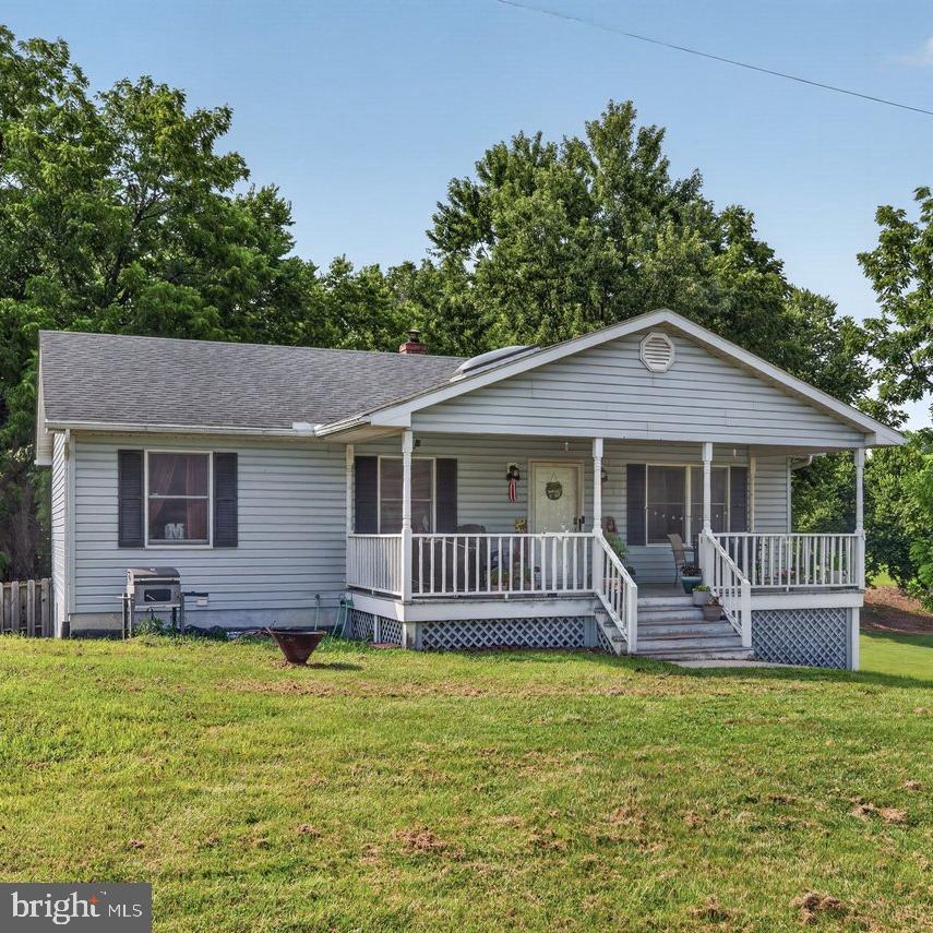 Opportunity awaits with this 3-bedroom, 2 full bath ranch situated on a 0.50-acre lot in a convenient Mount Jackson location. Offering one-level living, this home features a functional floor plan and a full basement providing ample storage or the potential for additional living space. Conveniently located just minutes from I-81, shopping, dining, schools, and other local amenities, this property is ideal for buyerslooking to renovate, invest, or create their own vision.  With a little TLC, this home will shine.