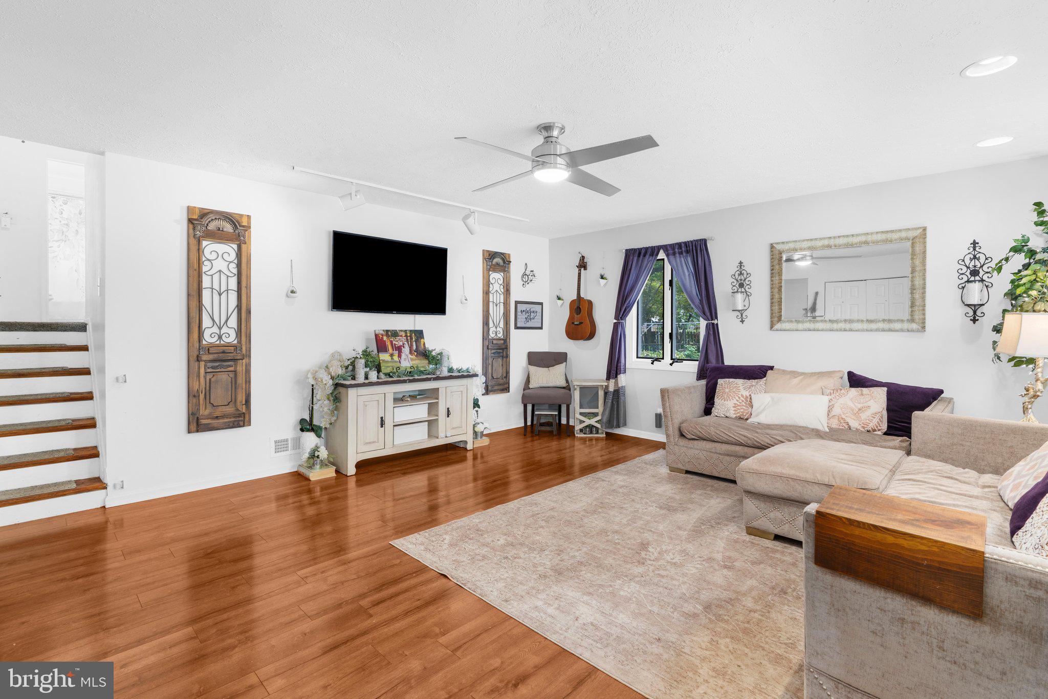 GLEN BURNIE PARK - Residential