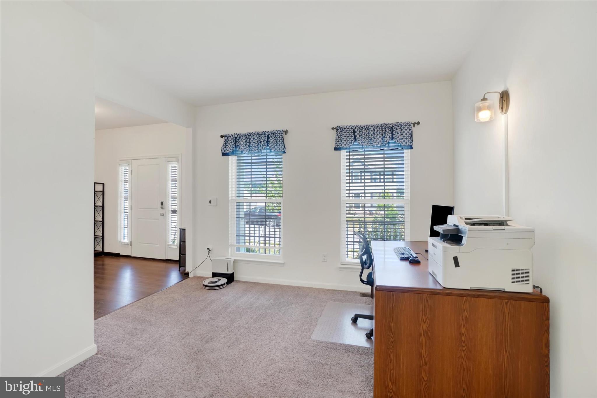 LEXINGTON ESTATES - Residential