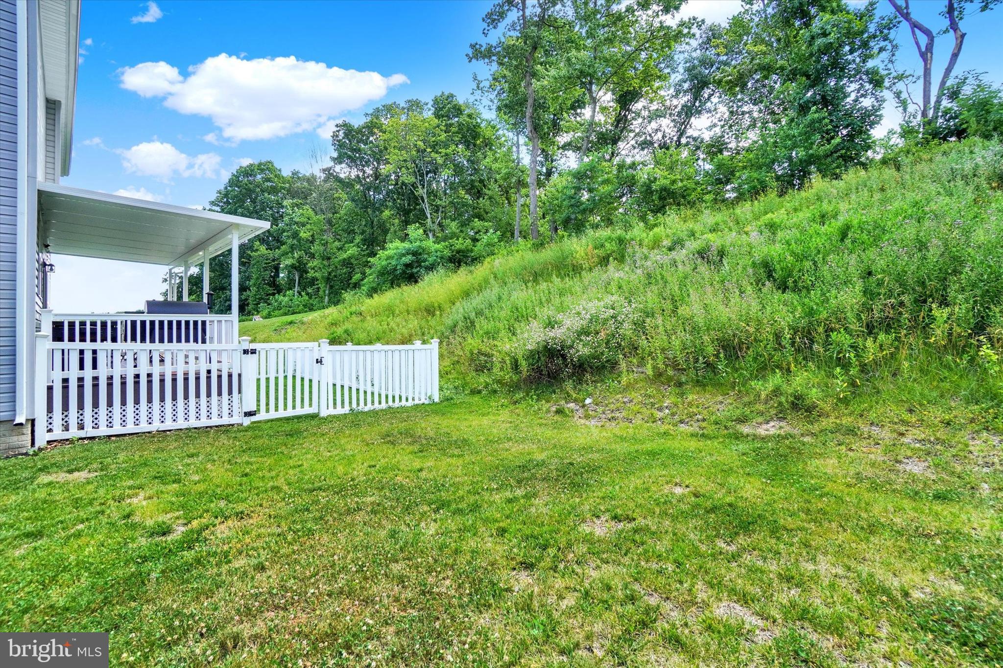 LEXINGTON ESTATES - Residential
