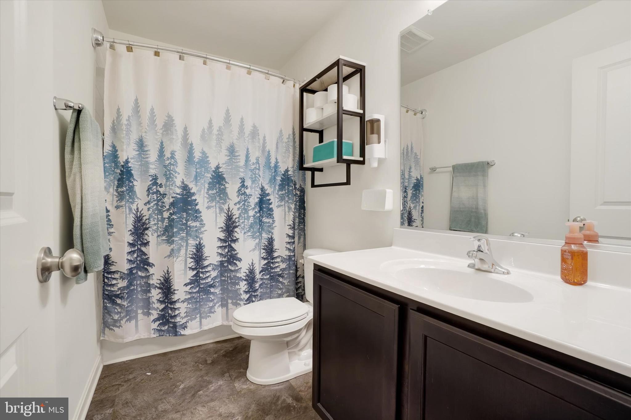 LEXINGTON ESTATES - Residential