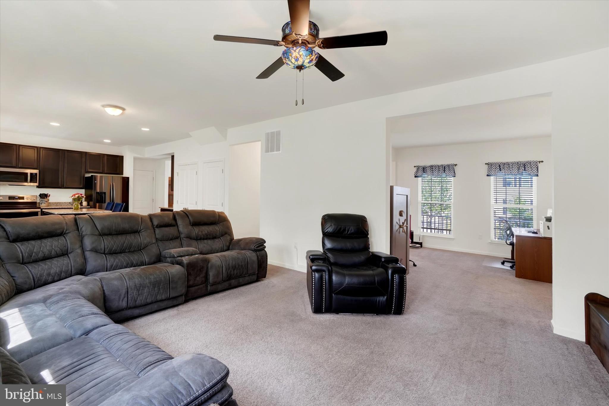 LEXINGTON ESTATES - Residential