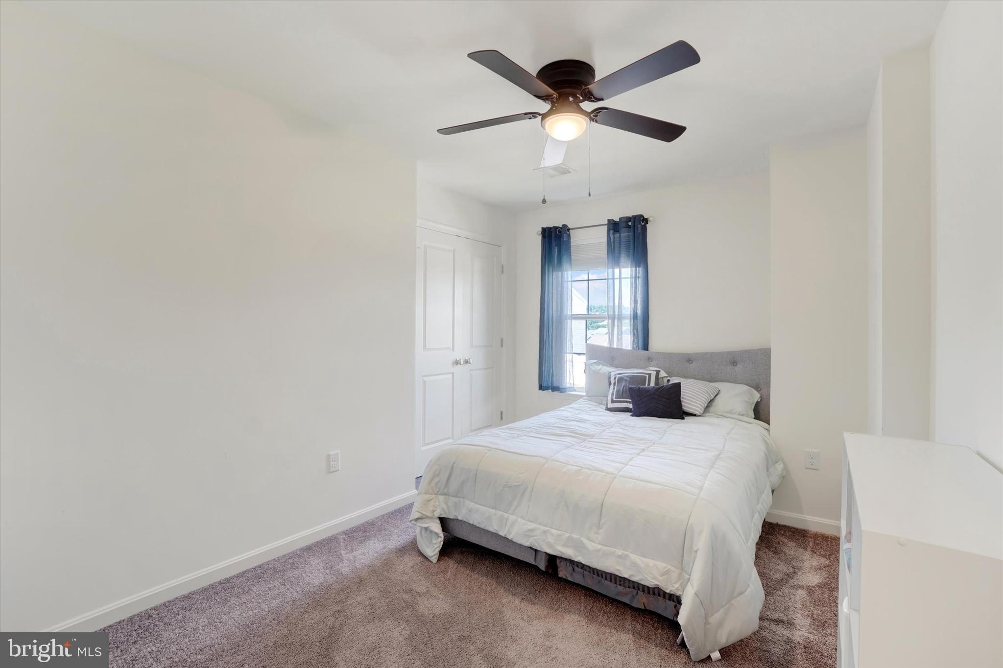 LEXINGTON ESTATES - Residential