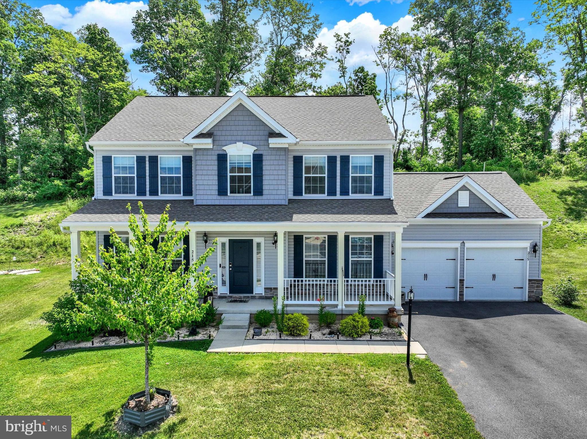 LEXINGTON ESTATES - Residential