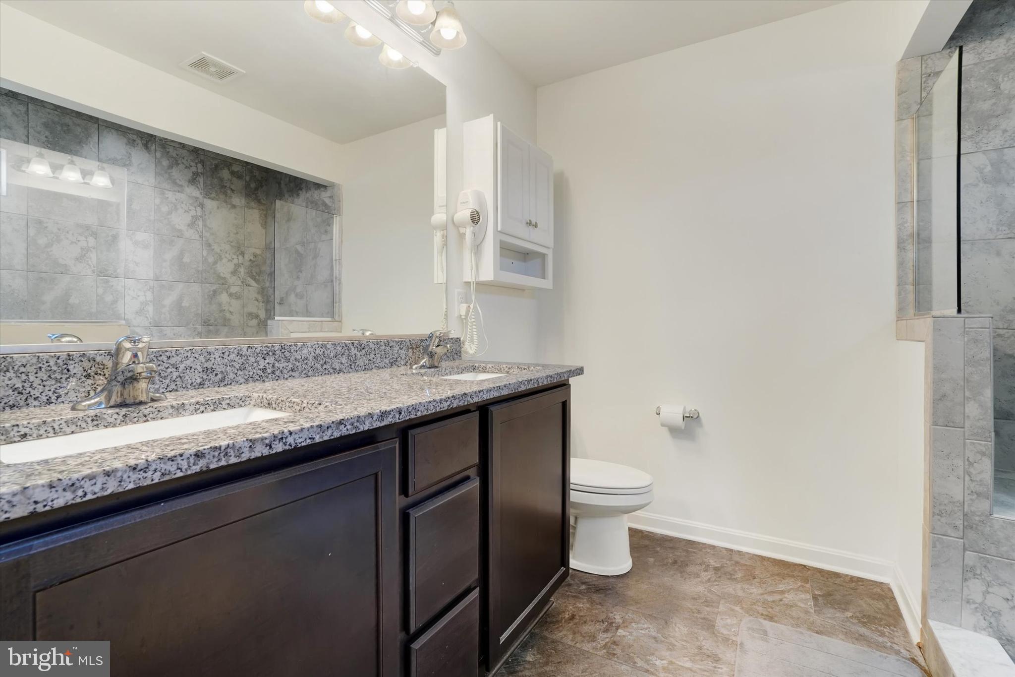 LEXINGTON ESTATES - Residential