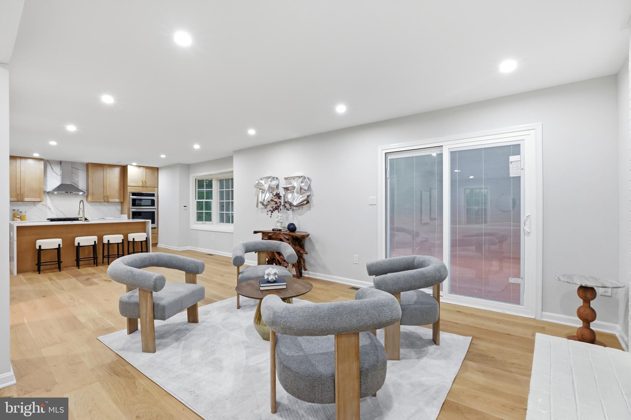 FOLKSTONE - Residential