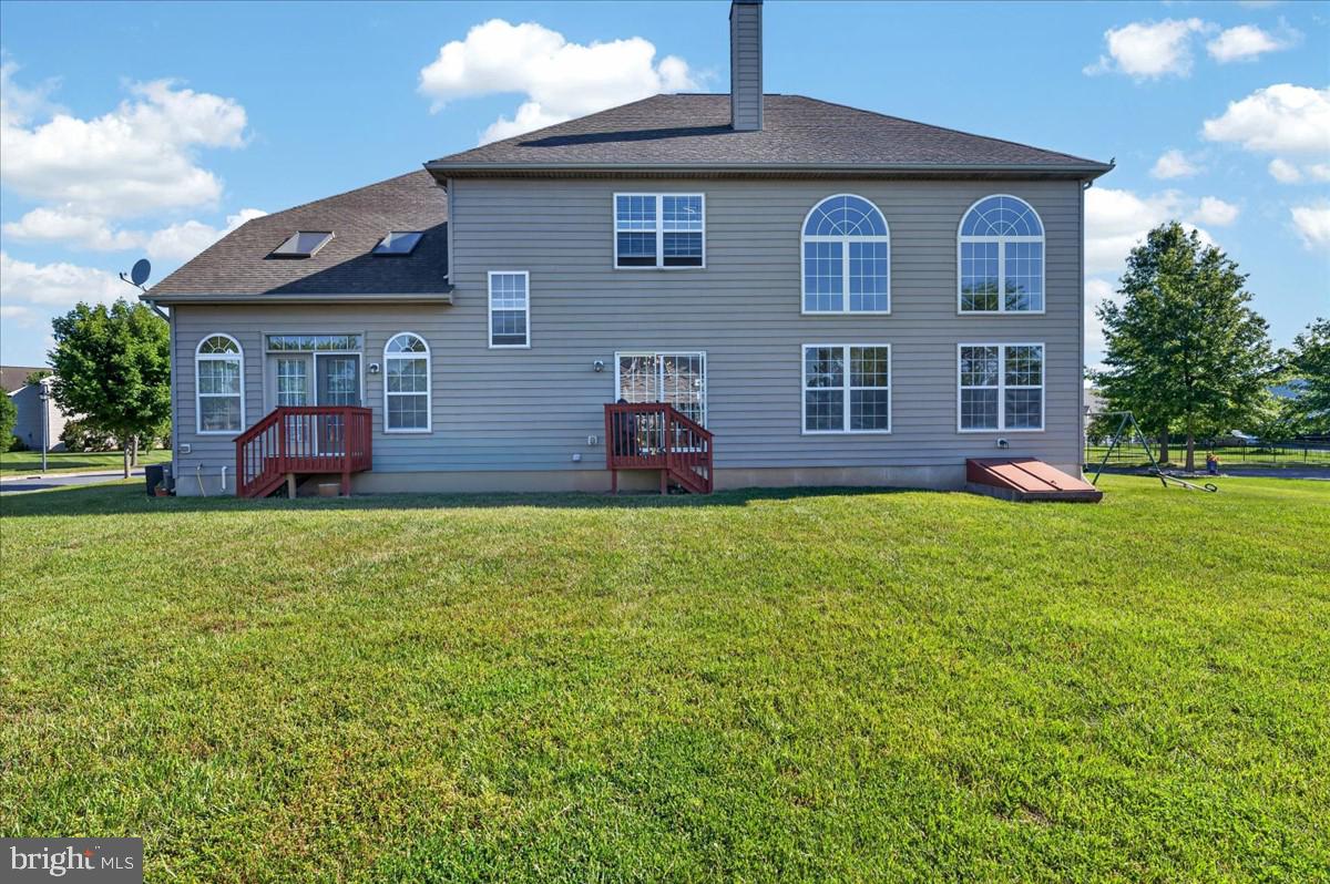 ESTATES AT ST ANNE - Residential