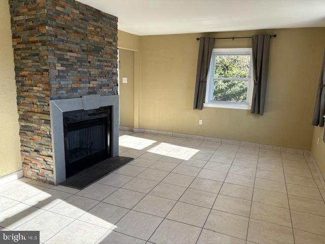 INDIAN KING - Residential Lease