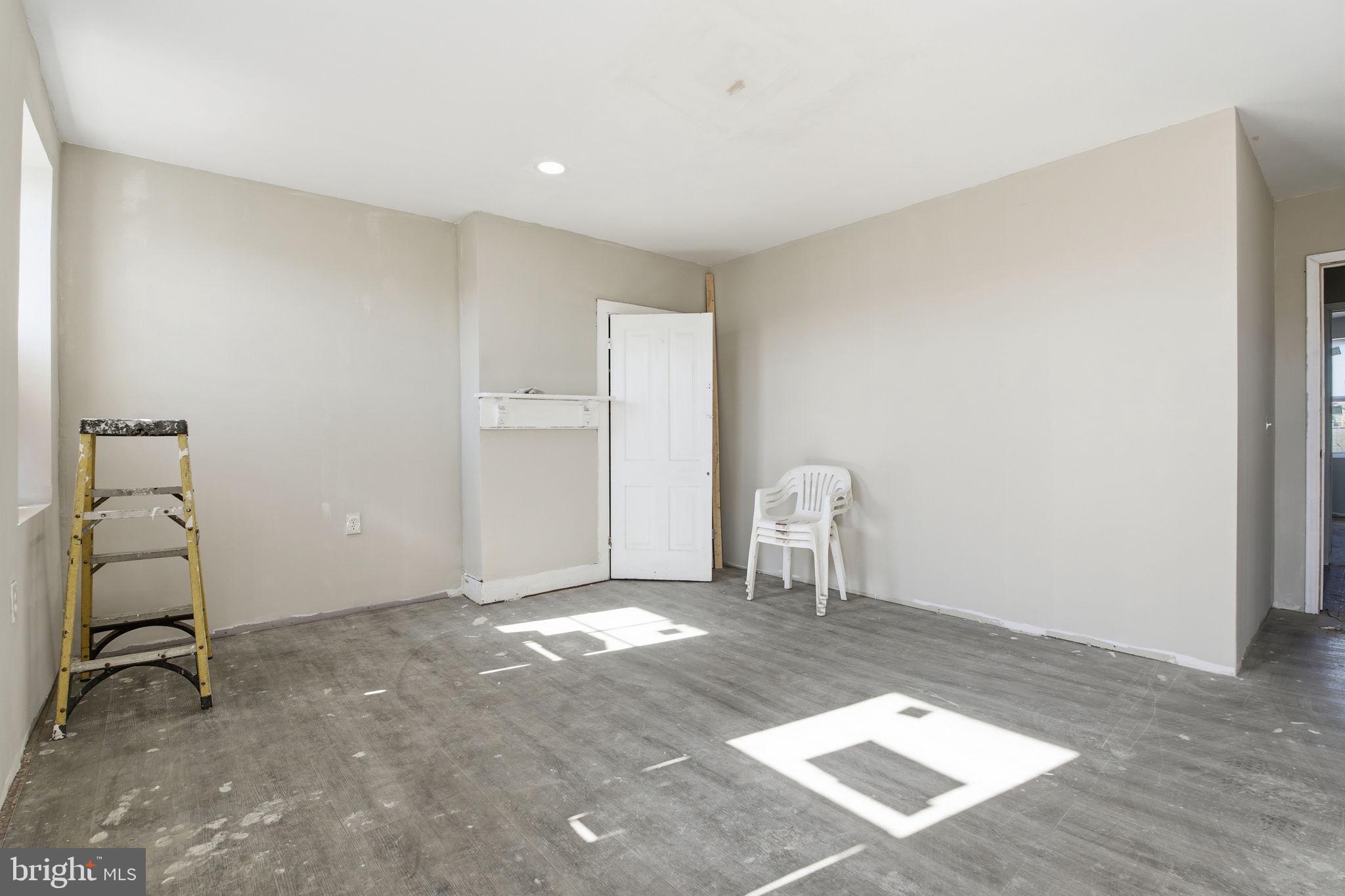 SANDTOWN-WINCHESTER - Residential
