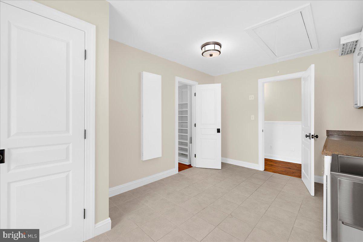 GLENELG MANOR ESTATES - Residential