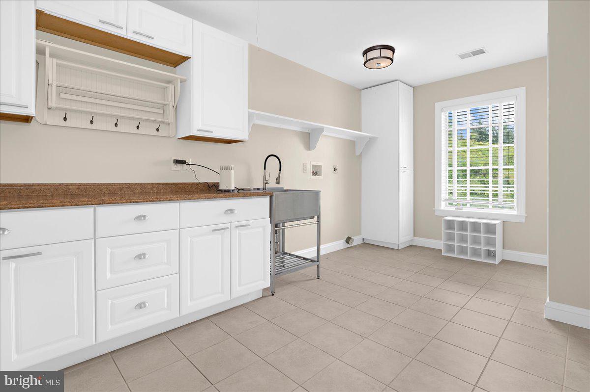 GLENELG MANOR ESTATES - Residential