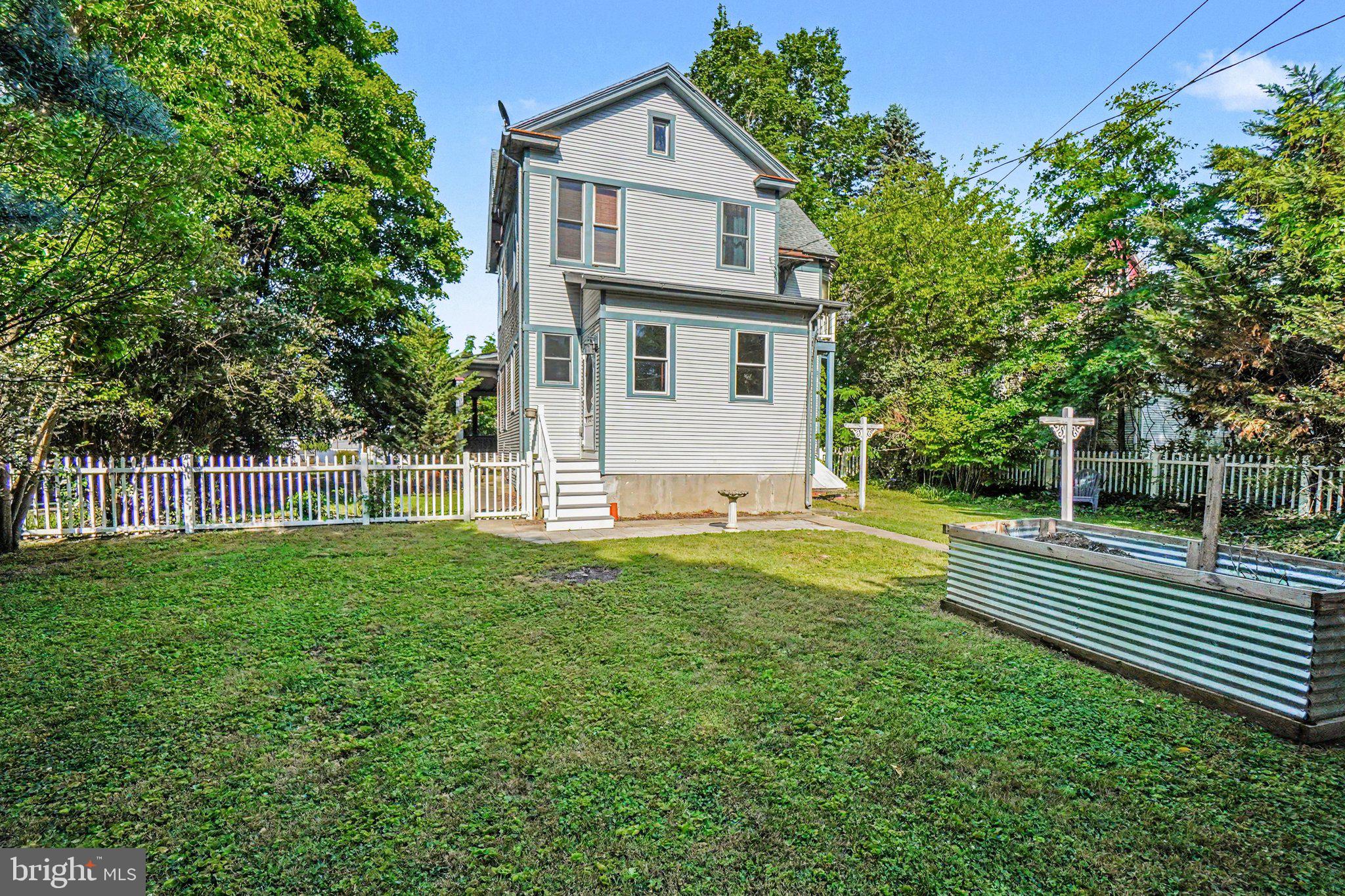 MILLERSBURG BOROUGH - Residential