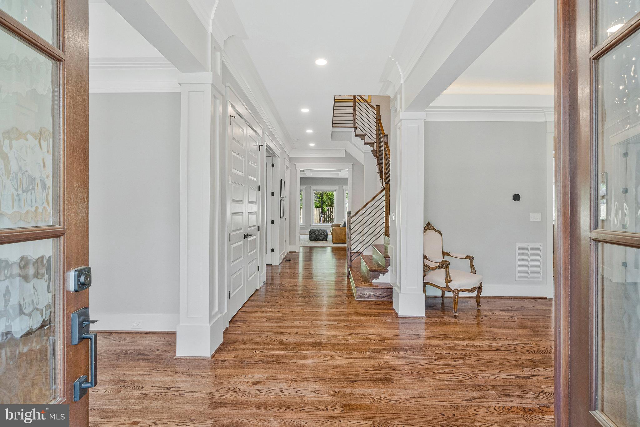 VIENNA WOODS - Residential