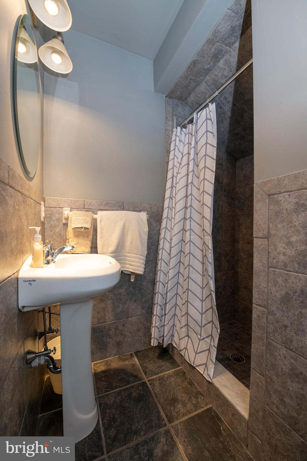 MT AIRY (WEST) - Residential