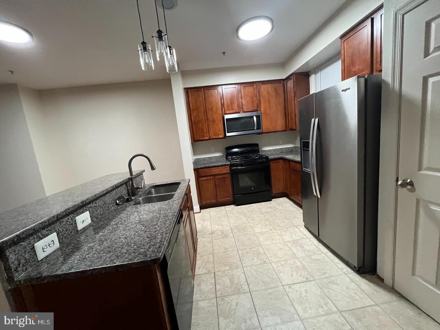 WILLOWGATE AT PAT PK W - Residential