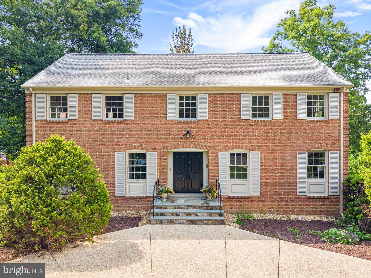 WOODSIDE FOREST - Residential