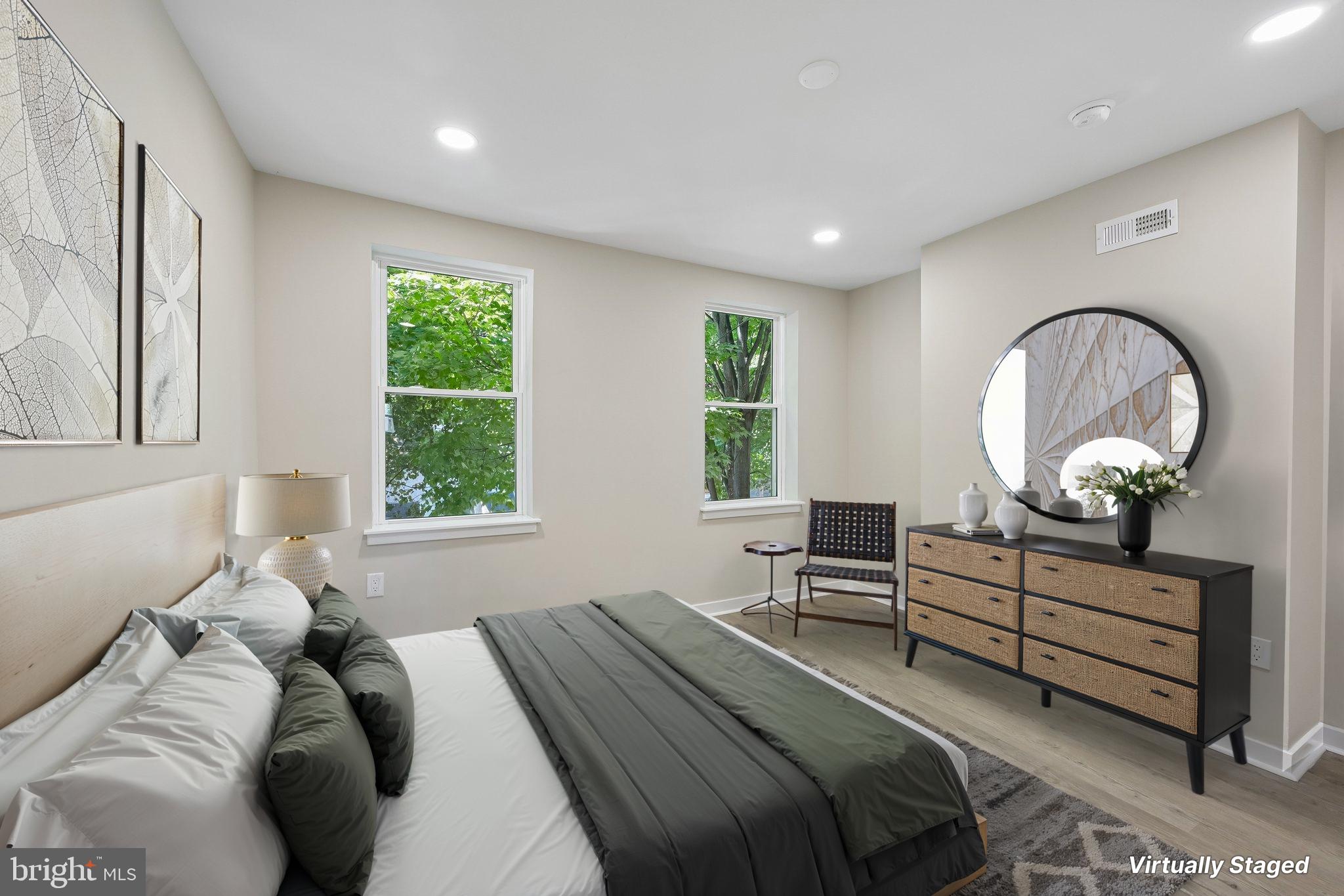 OLDE KENSINGTON - Residential
