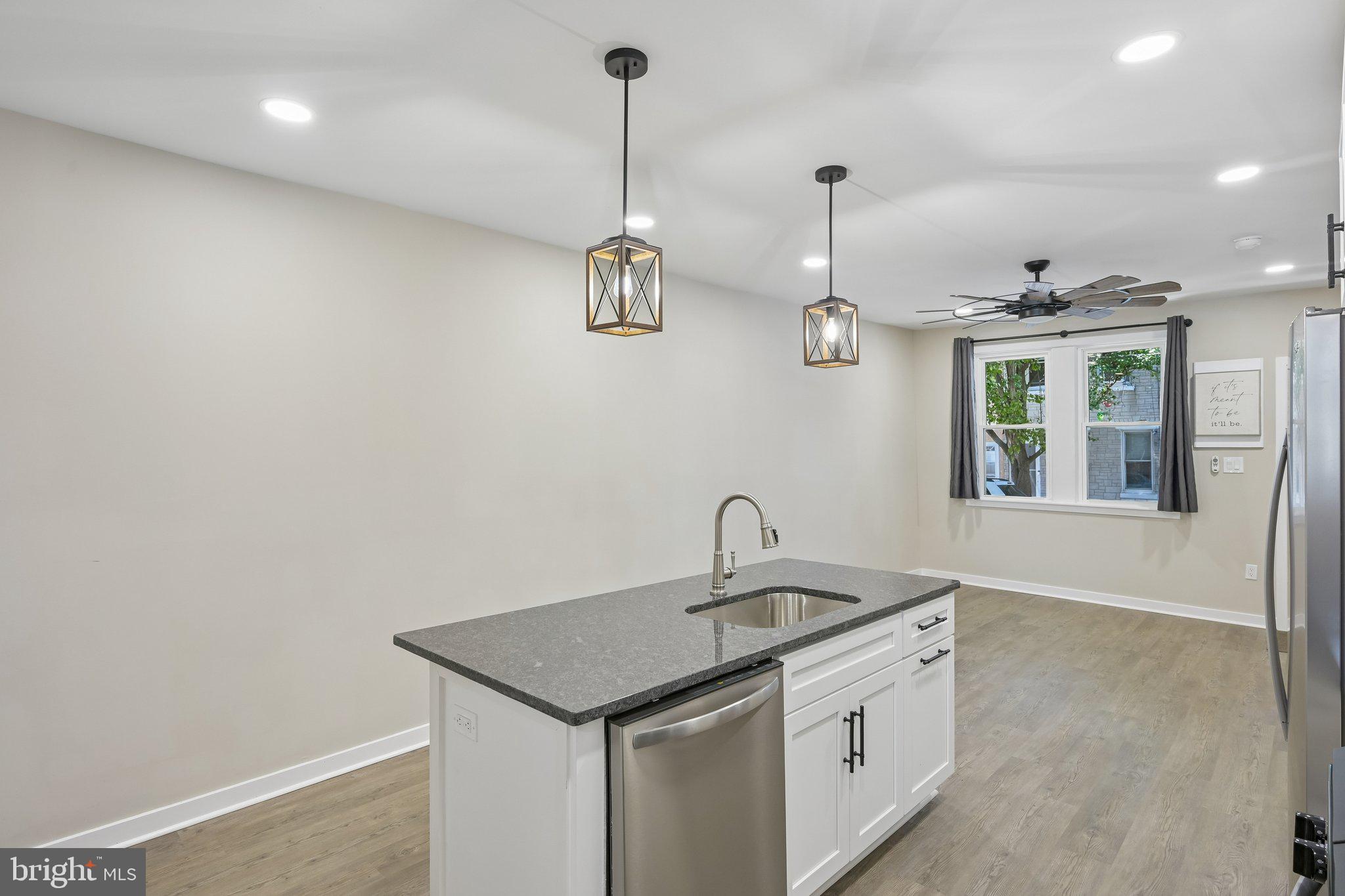 OLDE KENSINGTON - Residential