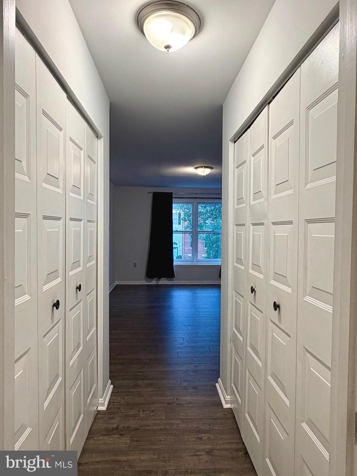 STONINGTON CONDOMINIUMS - Residential