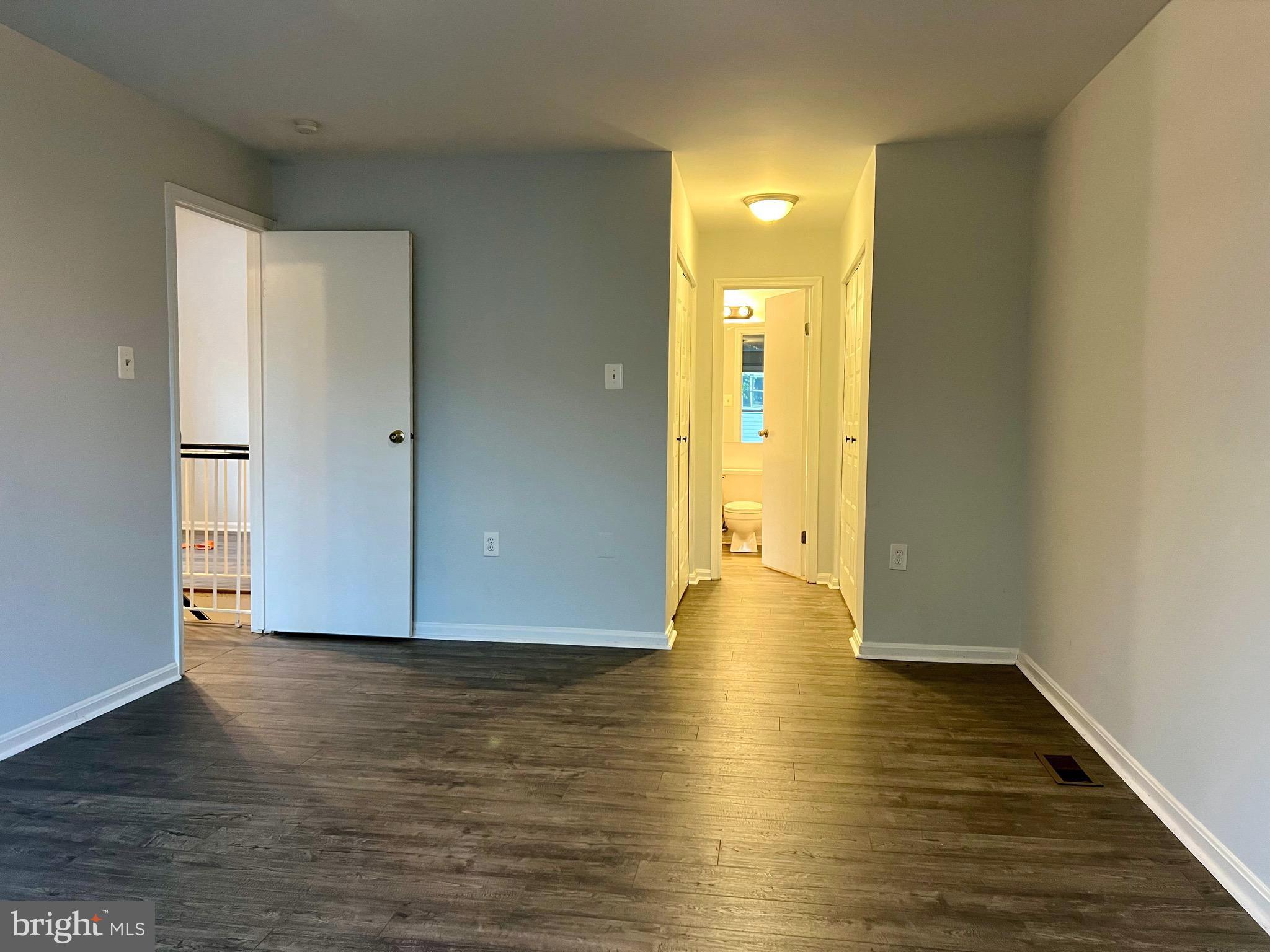 STONINGTON CONDOMINIUMS - Residential