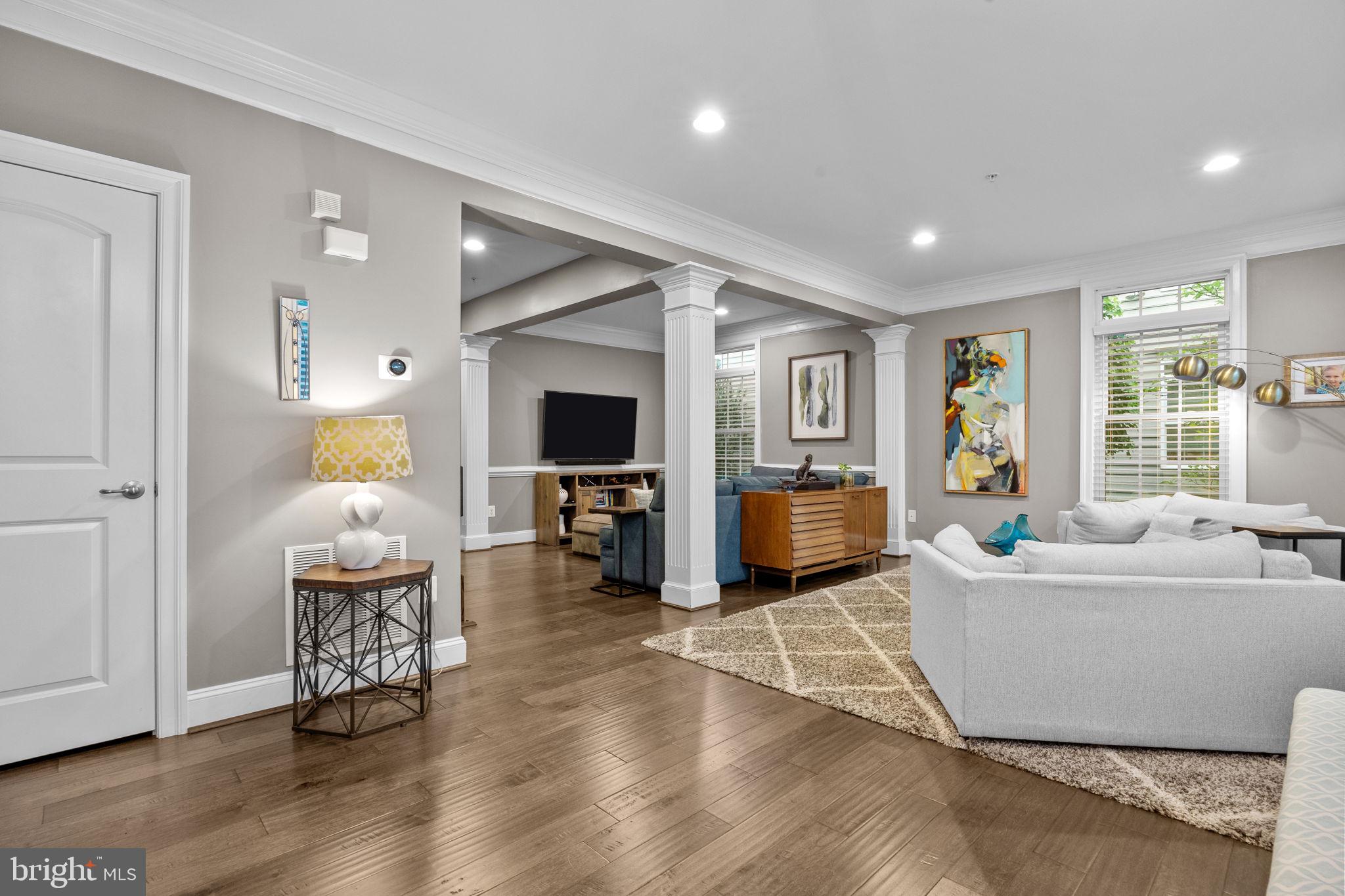 CARRIAGE HILL - Residential