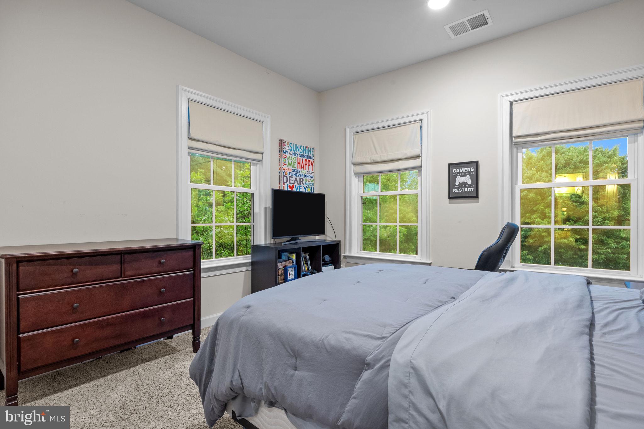 CARRIAGE HILL - Residential