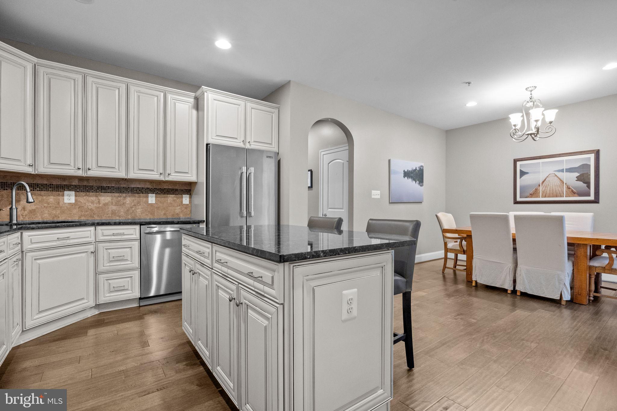 CARRIAGE HILL - Residential