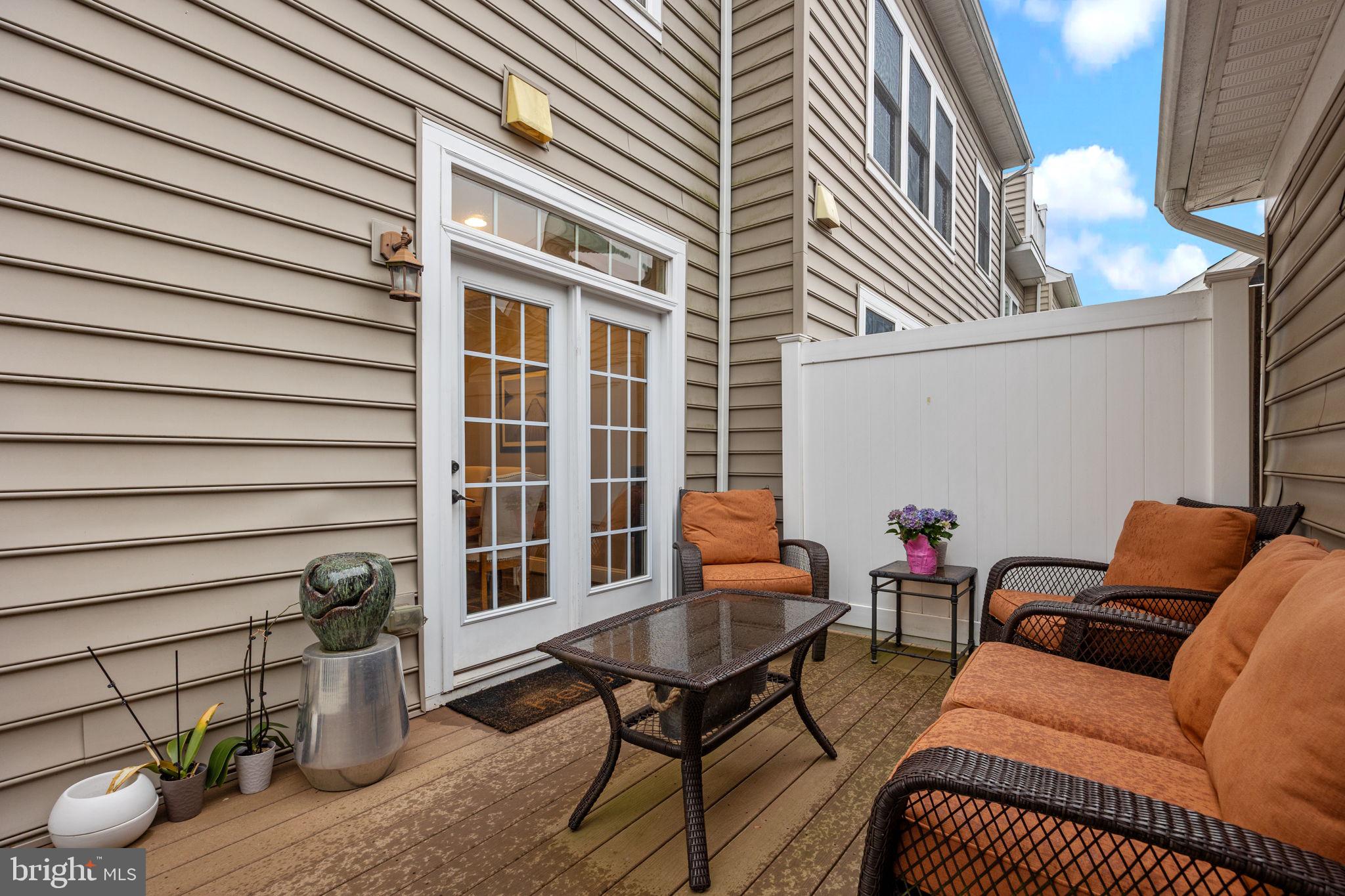 CARRIAGE HILL - Residential