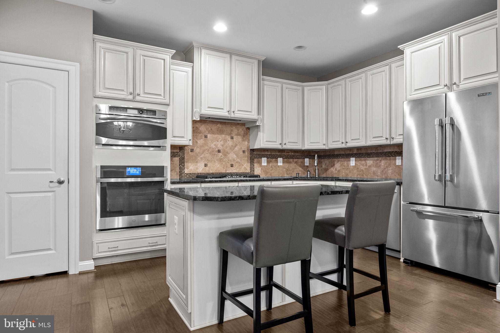 CARRIAGE HILL - Residential