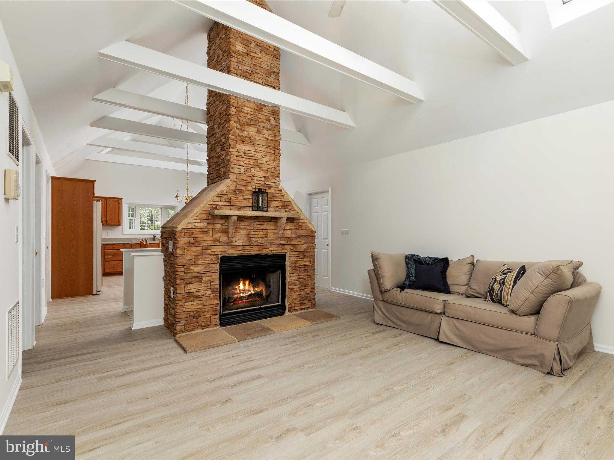 SHANNONDALE - Residential