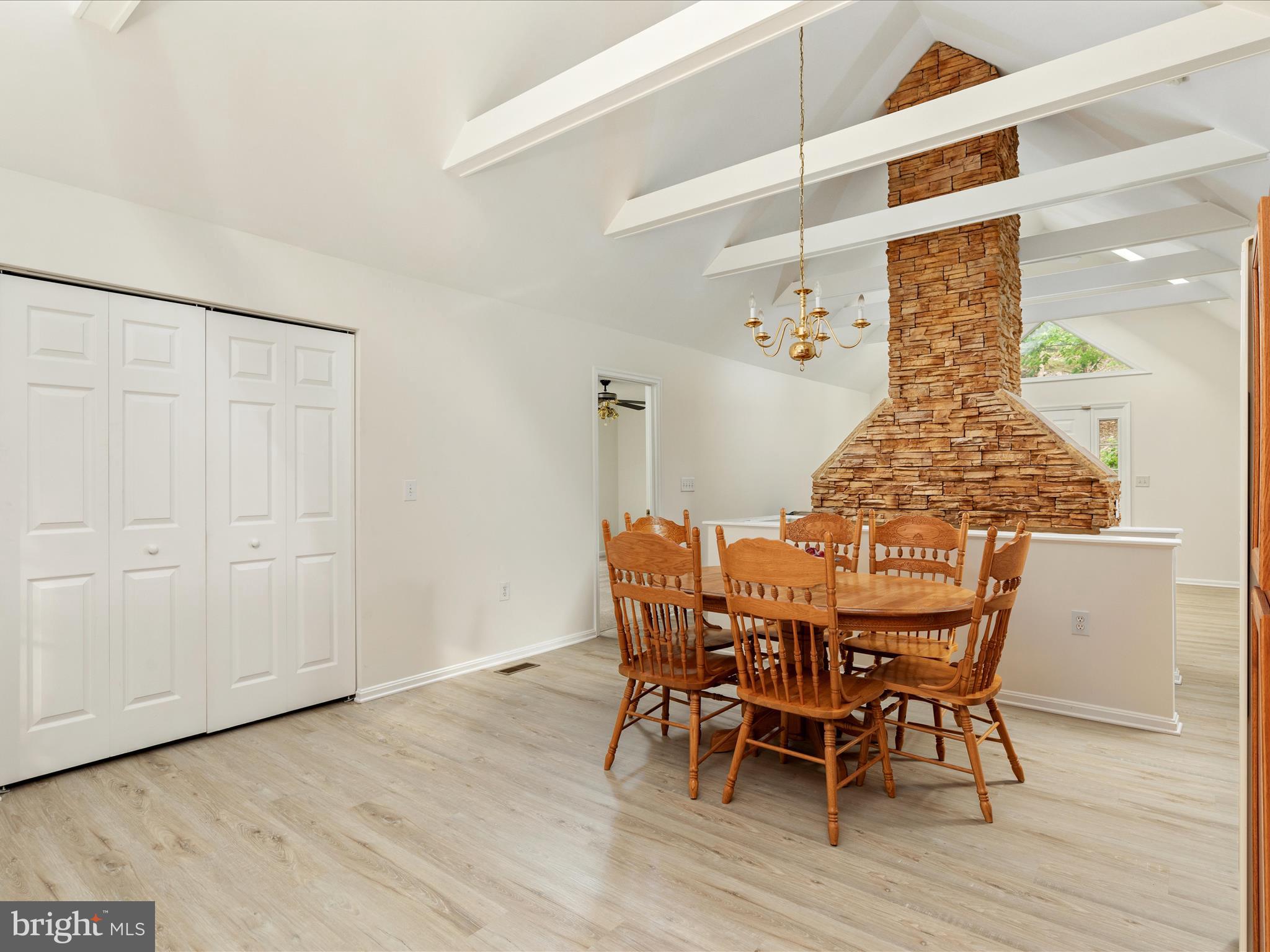 SHANNONDALE - Residential